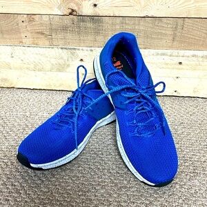 Avia size 12 blue enduropro comfort athletic shoes